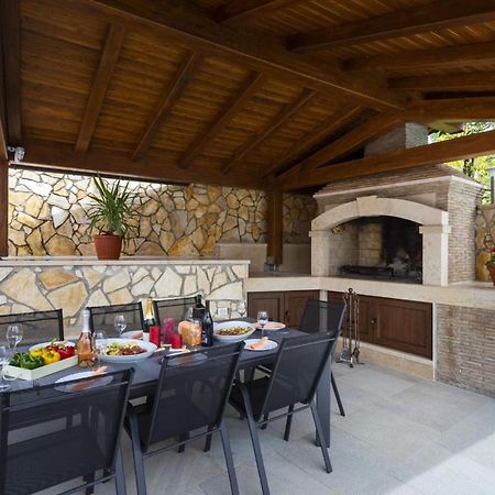 Villa Vita in Poreč - Haus für 6-8 Personen Kaštelir Exterior foto