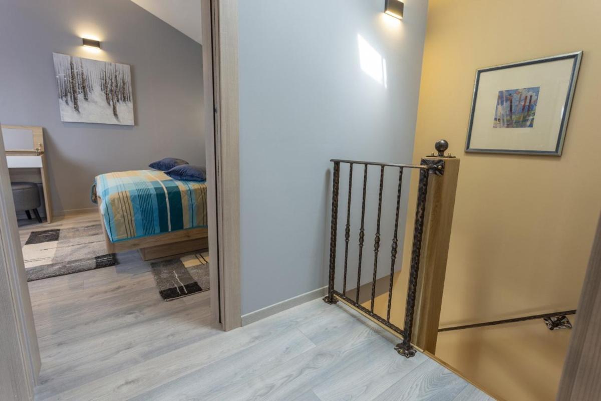 Villa Vita in Poreč - Haus für 6-8 Personen Kaštelir Exterior foto