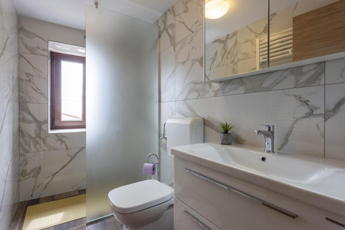 Villa Vita in Poreč - Haus für 6-8 Personen Kaštelir Exterior foto